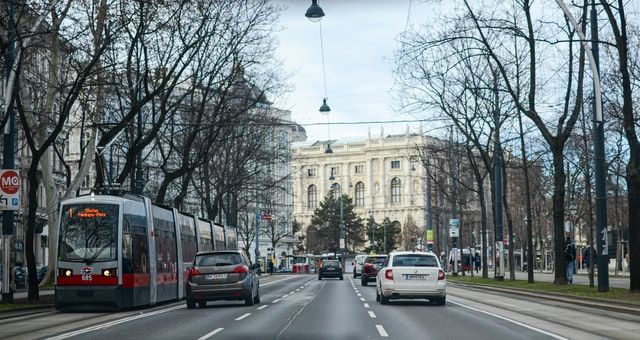 Como funciona o novo sistema para parar o carro em Viena?